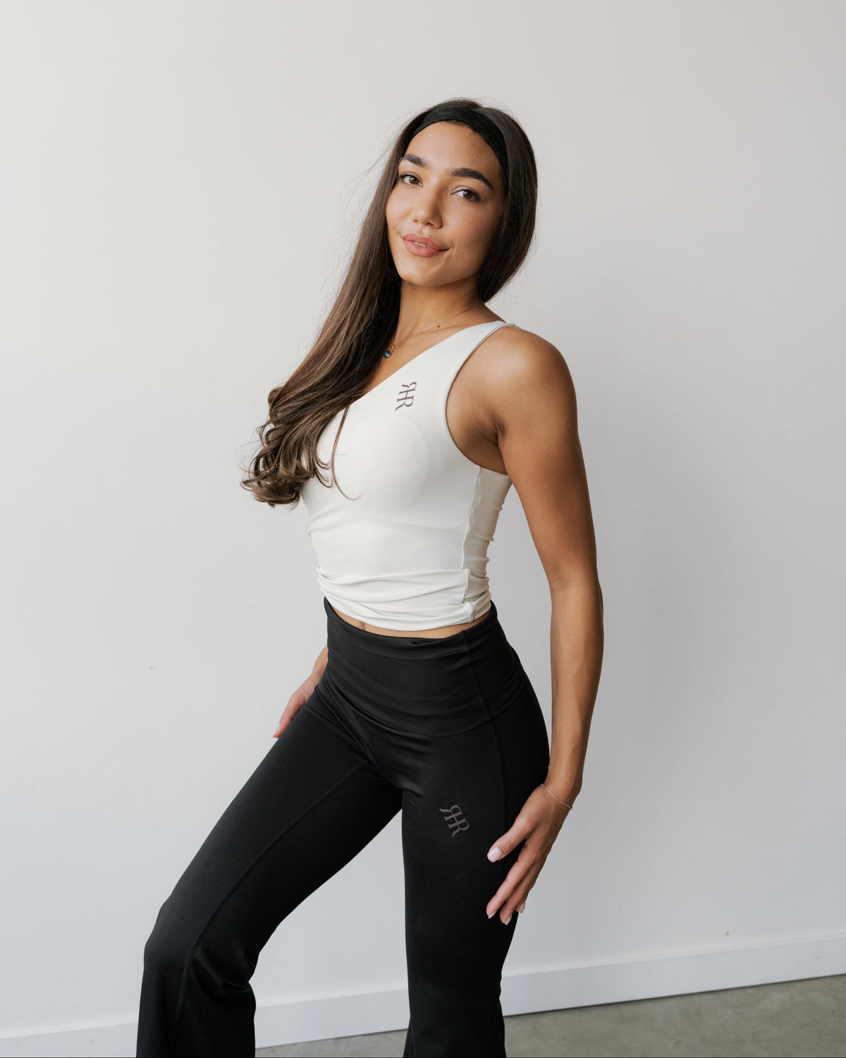 Asym One-Shoulder Sports Bra | Base Milk