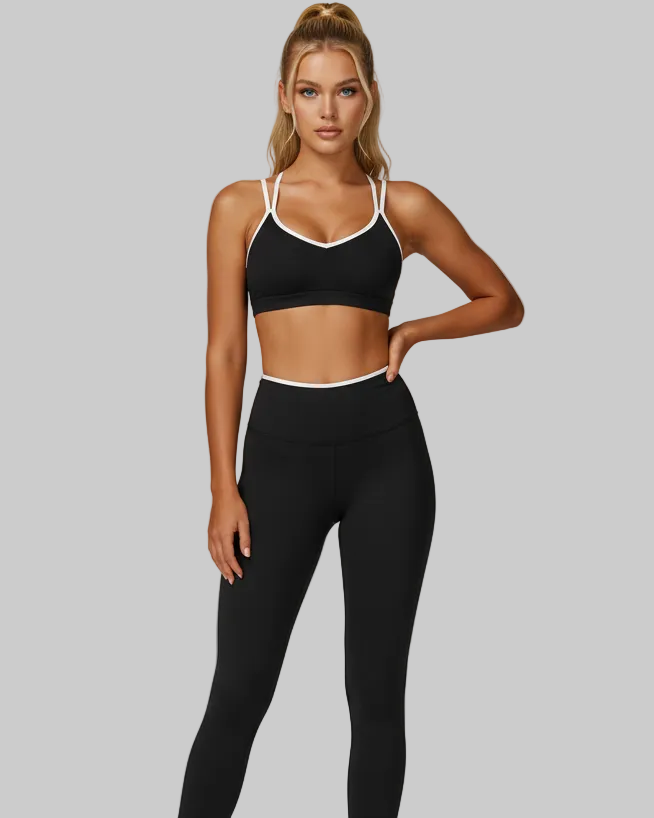 Woman wearing a black sports bra and leggings set, sport workout activewear set canada